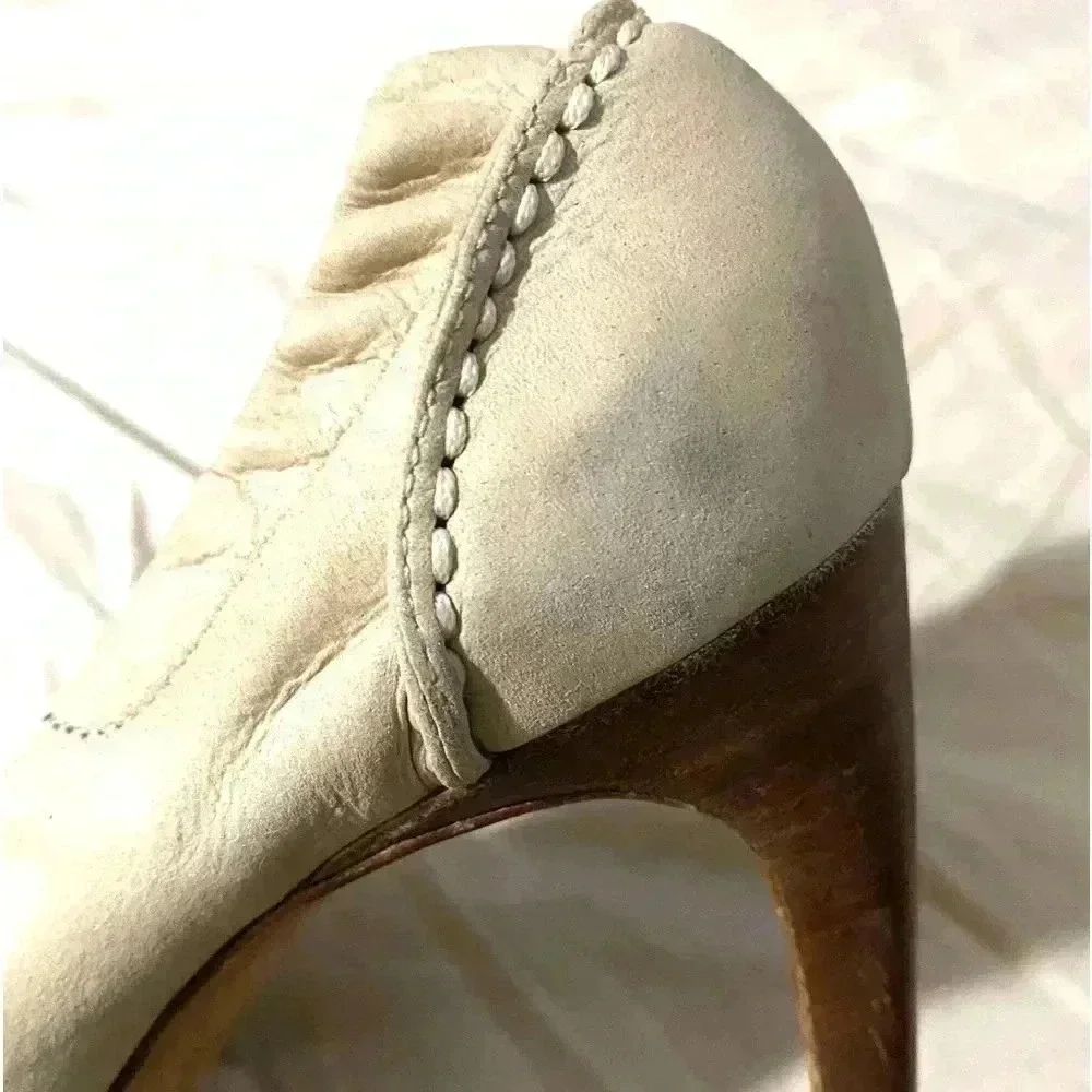 Celine beige with tassels pumps women   leather shoe